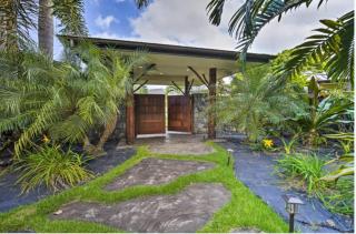 Sweeping Ocean Views Ideal Location Gated - Kailua-Kona - 3