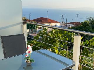 Alexandros Luxury Apartment - Glossa - 0