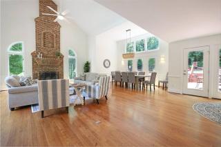 Sunset Point Pool House Close to Duke University - Durham - 3