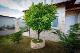 Aeolos Stone House by Booking Kottas - Nea Potidaea - 8