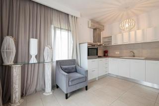 Aeolos Stone House by Booking Kottas - Nea Potidaea - 7