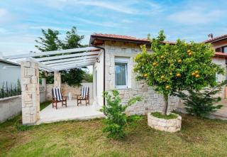Aeolos Stone House by Booking Kottas - Nea Potidaea - 9