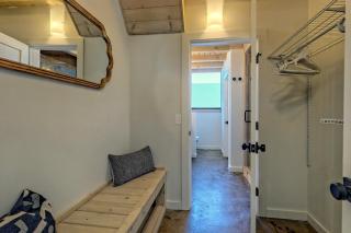 Downtown Clayton Charm Unit 2 - Clayton - 7