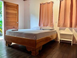 La Tribu Boutique Hostel for women - Puerto Viejo - 7