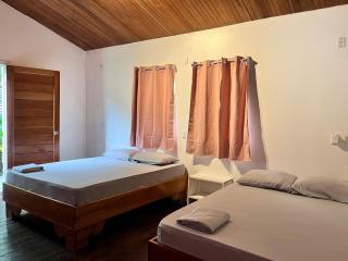 La Tribu Boutique Hostel for women - Puerto Viejo - 6