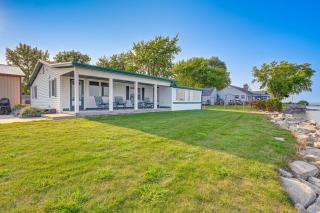 Waterfront Bay City Home with Dock and Boat Launch! - Bay City - 9