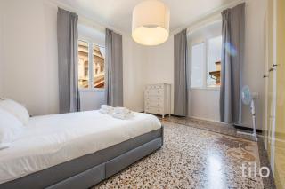 City Center, 2BR, Free Wifi & Netflix By Tilo - Genoa - 9