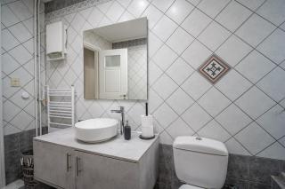 ANGEL , Luxury 2BD apartment next to the Beach - Atene - 1