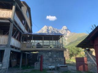 Guesthouse Aprasidze - Mestia - 0