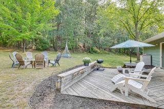 Four-Season Home on Scenic Bluff Country Acreage! - Black River Falls - 0