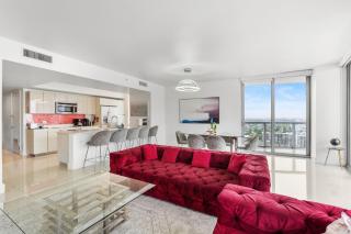 BeachWalk Resort - VIP TOWER - OCEANVIEW UNIT 3 BEDROOM & 3 BATHROOM - Hallandale Beach - 3