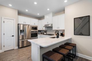 Elegante casa 4Q/3.5BSala de Jogos Perto da Disney - Kissimmee - 2