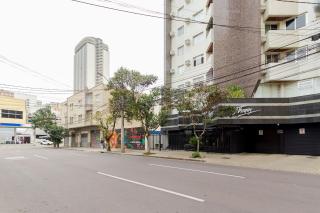 Ed St Thomas | No melhor local do centro de Curitiba - Curitiba - 0