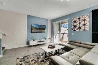 4838 - 5Q/4B Storey Lake * c/ Piscina * - Kissimmee - 6