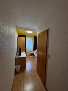 FAliyyas Village - Meiningen - 1