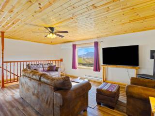 Yellowstone Treasure Retreat - 6