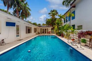 Sunny Oasis - 8