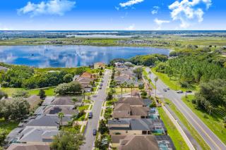 4bed pool Hot tub,Game Room at Calabay Tower lake - 1