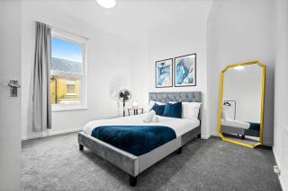 Anfield Four-Bed Spacious Getaway Haus - Liverpool - 9