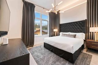 Riverfront Townhome 18 by East West Hospitality - 4