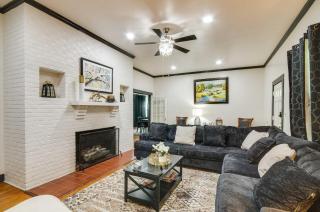 Updated Greenwood Cottage Apt Less Than 1 Mi to Dtwn! - Greenwood - 6