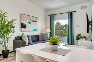 1 Mi to Disney World Modern Orlando Condo! - Orlando - 0