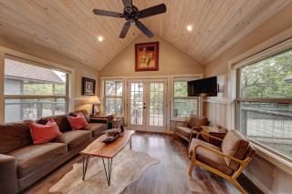 Treetop River Cabins on the Guadalupe River - Center Point - 6