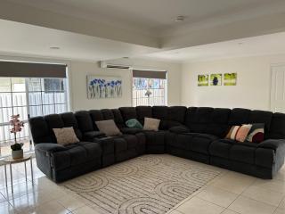 Townsville Home at Wistaria - Townsville - 7