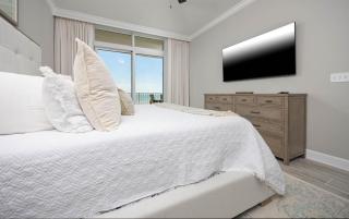 Phoenix Gulf Towers 405 condo - 2