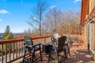 Sunset Roost - Long Range Views - Winter Lodge - Beech Mountain - 3