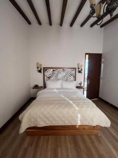 WR Boutique Hotel - 9
