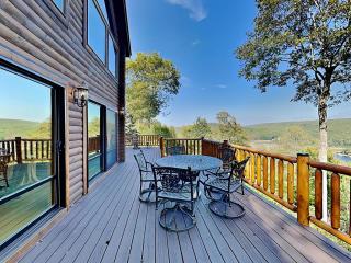 Magnificent Mountain Lodge - McHenry - 6