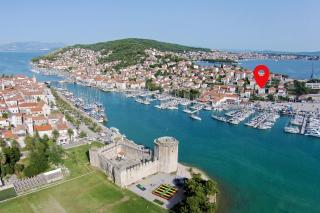 Apartments by the sea Trogir - 21995 - Trogir - 0