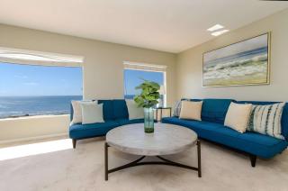 Seaside Serenity Stunning Oceanfront Retreat - San Diego - 6