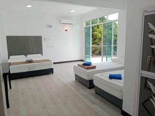 Perhentian Bay Chalet - Perhentian Islands - 1