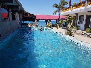 White Castle Beach Resort - Iba - 5