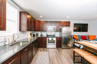Parking Comfortable Suite - Pittsburgh - 9