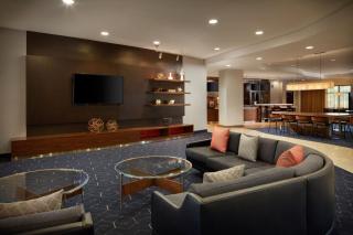 Courtyard by Marriott Winchester Medical Center - 4