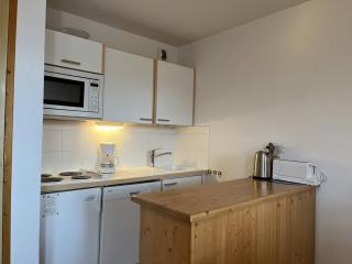 Appartement cosy 3 pièces, 6 pers, balcon, proche pistes et centre, animaux admis - FR-1-757-106 - 9