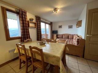 Appartement cosy 3 pièces, 6 pers, balcon, proche pistes et centre, animaux admis - FR-1-757-106 - 4