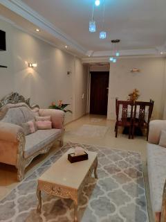 LuXury Apartment Moqatam - 9