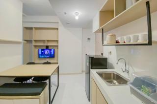 Great Deal and Homey 2BR Tokyo Riverside PIK 2 Apartment By Travelio - 5
