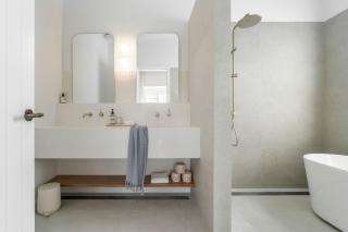 Rubus Residences, Berry - by Linnaeus Collection - Berry - 3