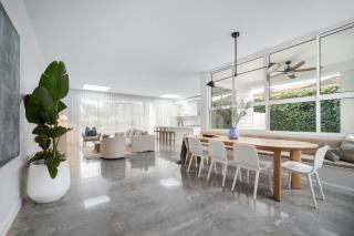 Rubus Residences, Berry - by Linnaeus Collection - Berry - 4
