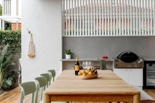Rubus Residences, Berry - by Linnaeus Collection - Berry - 1