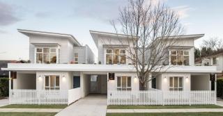 Rubus Residences, Berry - by Linnaeus Collection - Berry - 9