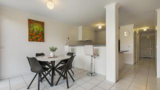 Albacore - Comfortable Coastal Getaway - 4