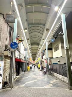 105号室花園駅2分ツインベットルームミニキッチンと専用バスルーム付き - Osaca - 9