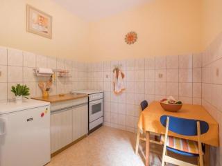 Apartments Saulan - One Bedroom Apartment with Balcony and Garden View Molunat - Molunat - 8