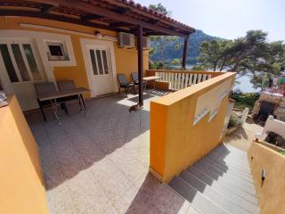 Apartments Vinko Mljet- One-Bedroom Apartment with Terrace A5 - Sobra - 2